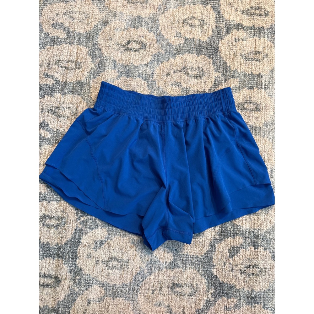 Lululemon Shake It Out High-Rise Running Short 2.5" Medium Excellent Condition